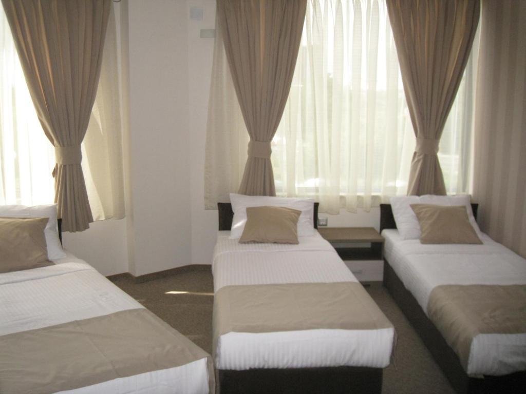 Domus Aparthotel スコピエ エクステリア 写真