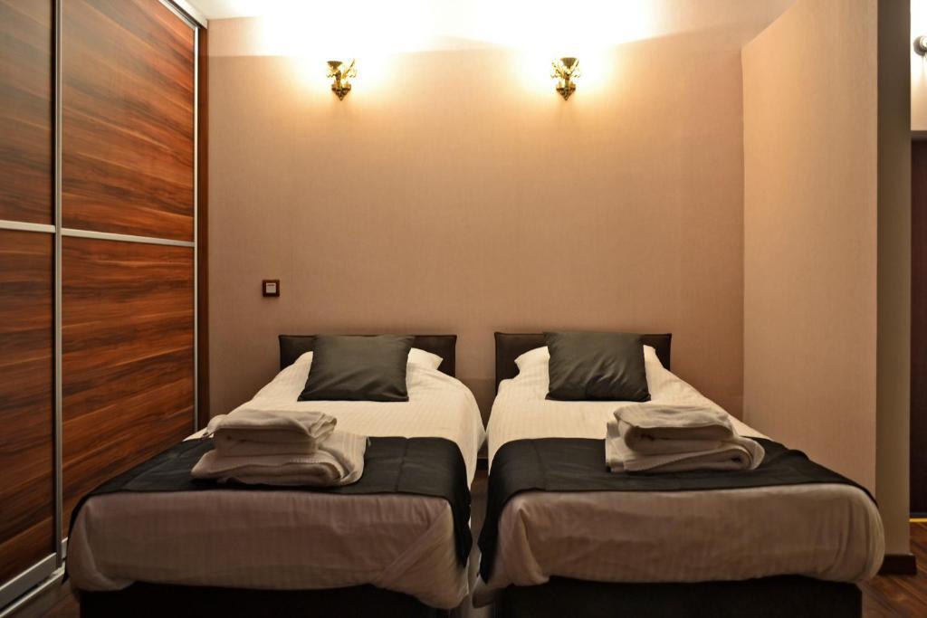 Domus Aparthotel スコピエ エクステリア 写真